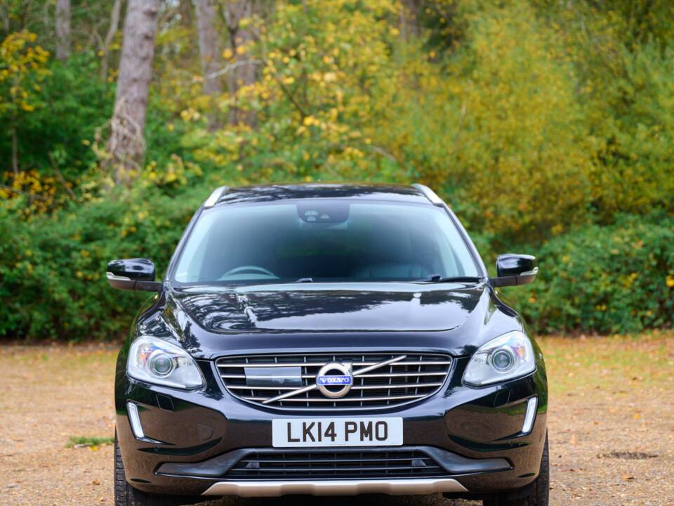 Bild 23/50 von Volvo XC60 T6 (2014)