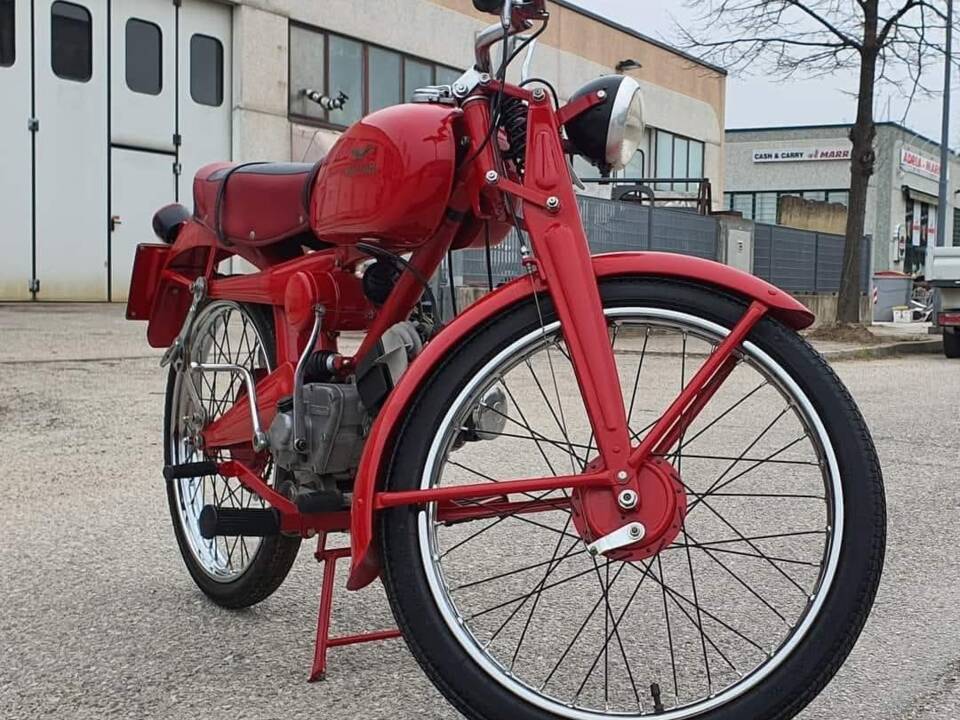 Image 8/22 of Moto Guzzi DUMMY (1960)