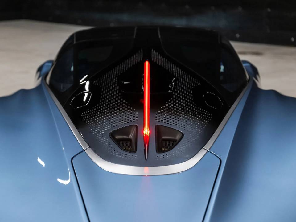 Image 3/36 of McLaren Speedtail (2020)