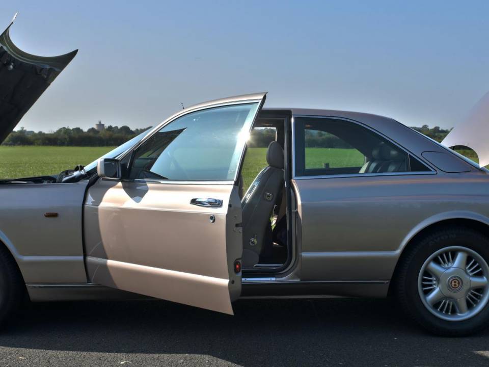 Image 16/50 de Bentley Continental R (1996)