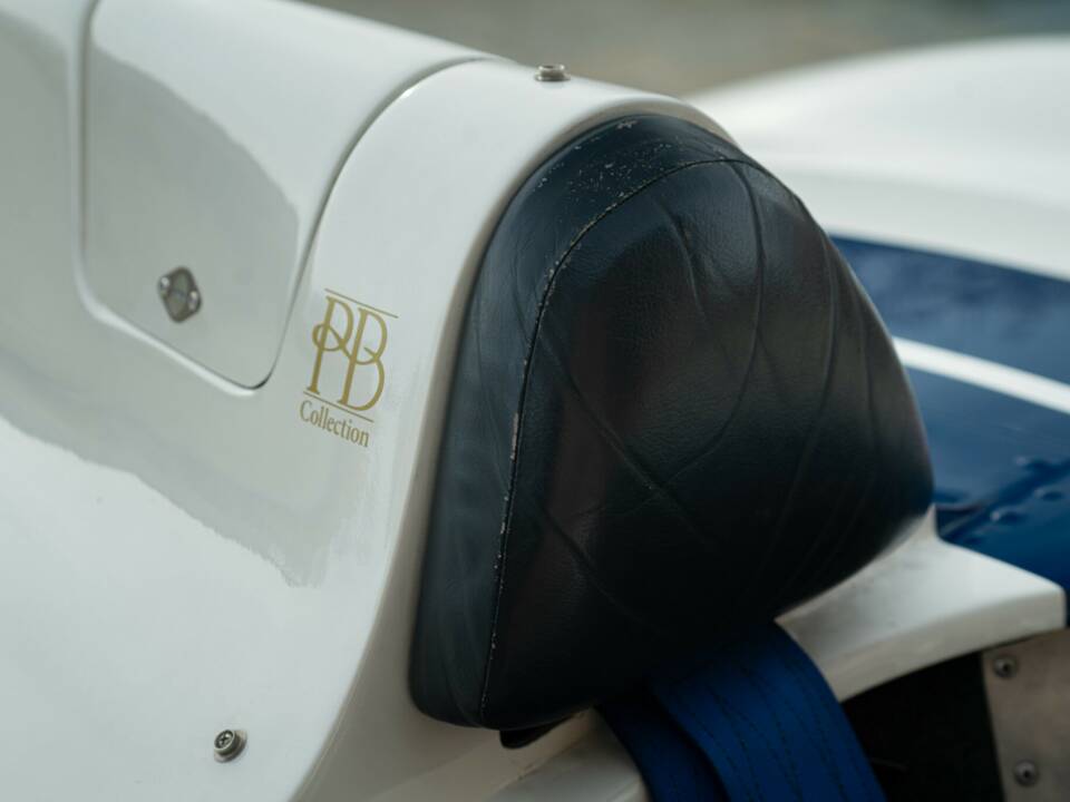 Immagine 25/50 di Jaguar D-Type (1977)