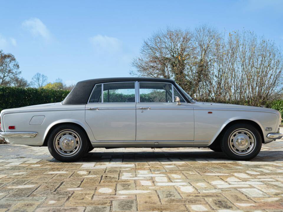 Image 5/50 of Bentley T 1 (1975)