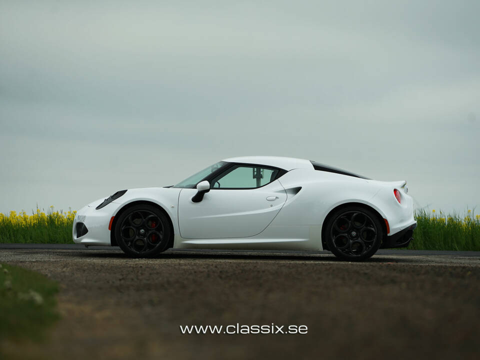 Imagen 22/27 de Alfa Romeo 4C (2016)