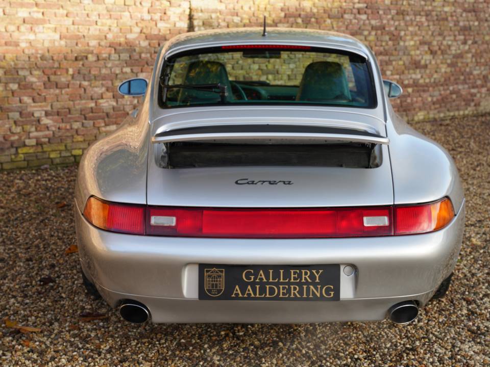 Image 6/50 de Porsche 911 Carrera (1998)