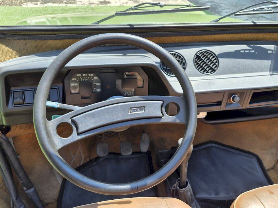Image 23/69 of FIAT 127 Moretti Midimaxi 900 (1978)