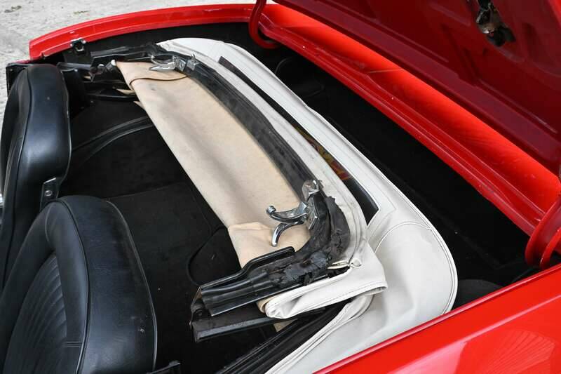 Image 16/50 de Chevrolet Corvette Sting Ray Convertible (1963)