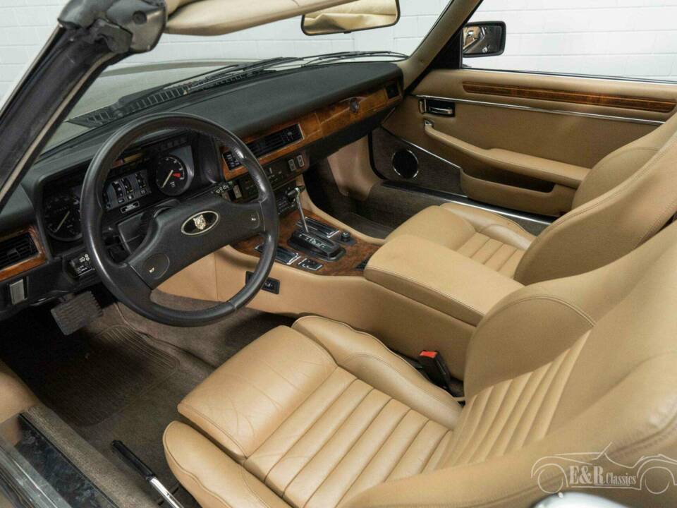 Imagen 2/19 de Jaguar XJS 5.3 V12 (1989)