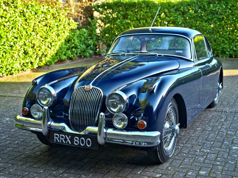 Image 24/50 of Jaguar XK 150 FHC (1959)