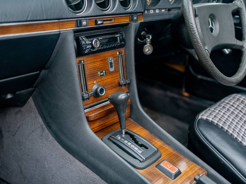 Afbeelding 37/45 van Mercedes-Benz 450 SL (1980)