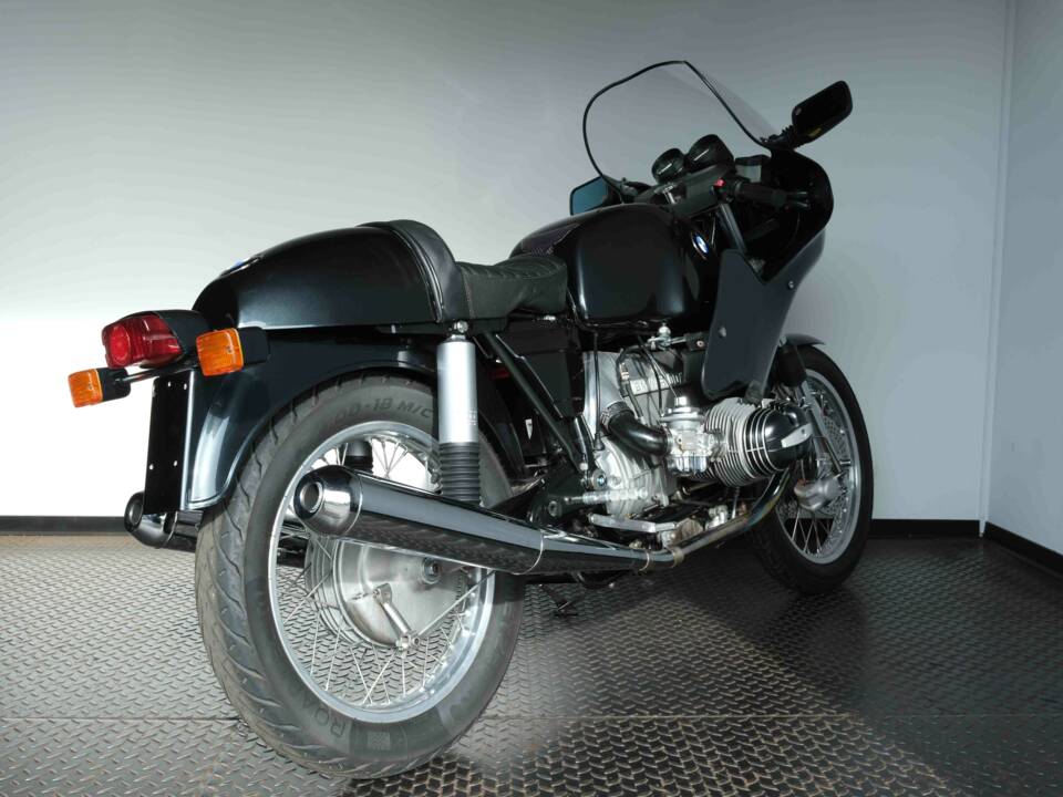 Image 8/45 of BMW R 100/7 (1977)