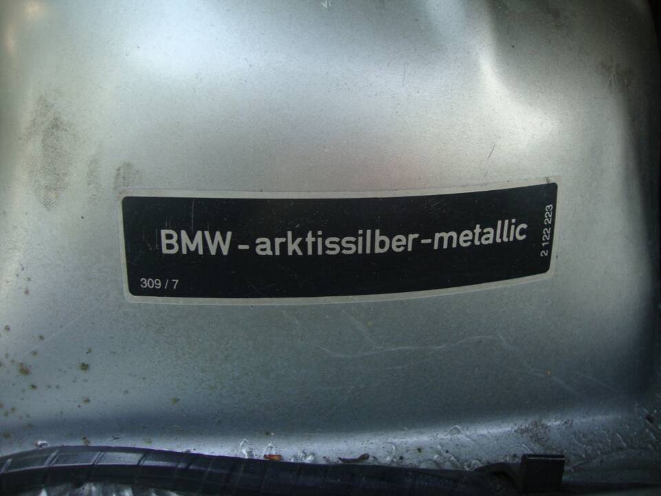 Afbeelding 35/39 van BMW 316i (1993)