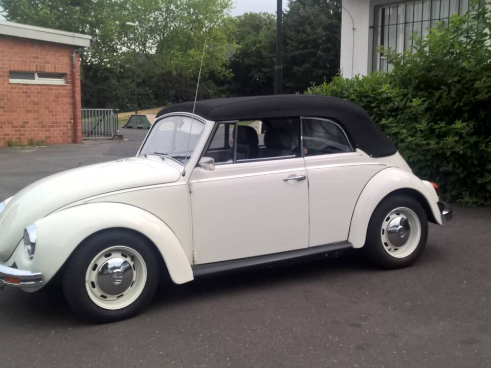 Bild 1/4 von Volkswagen Käfer 1302 LS (1970)
