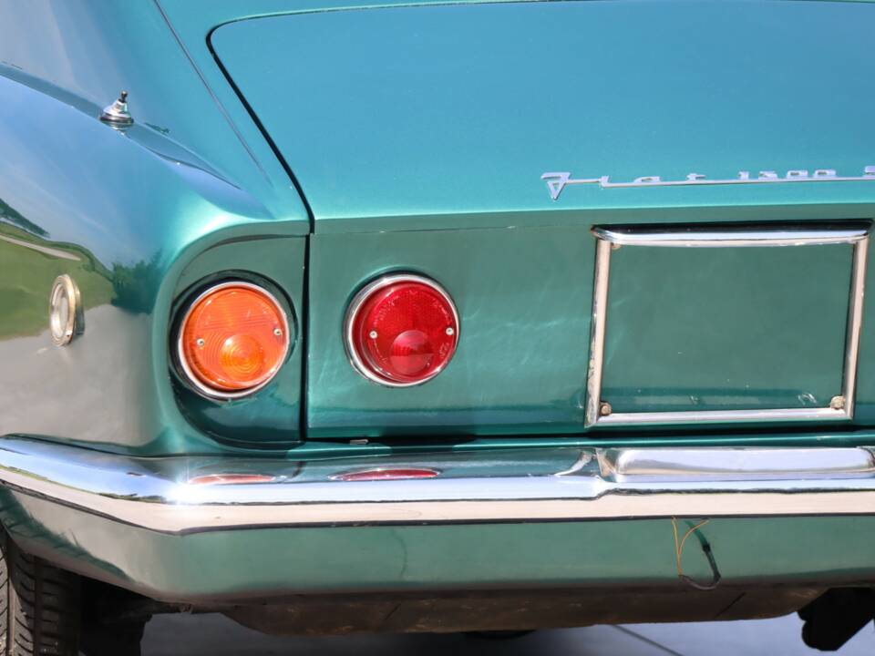 Bild 26/50 von FIAT 1300 Vignale (1965)