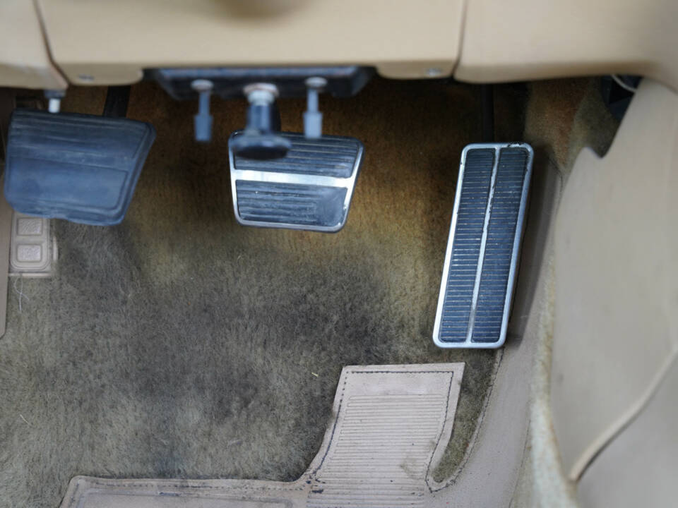 Image 15/50 of Chevrolet Corvette Stingray (1970)