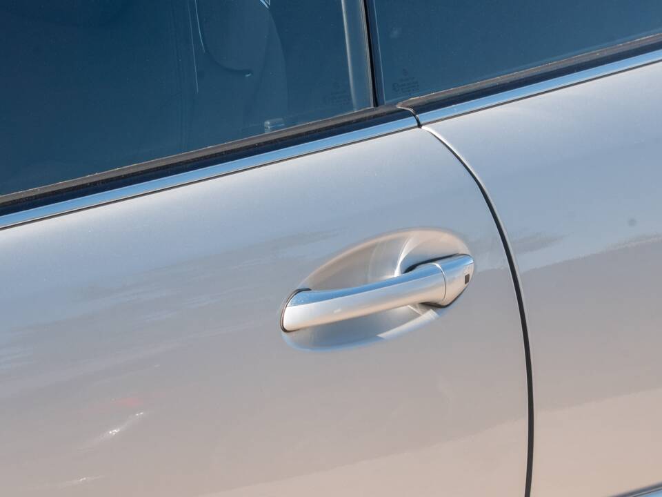 Image 41/50 of Mercedes-Benz CL 500 (2002)