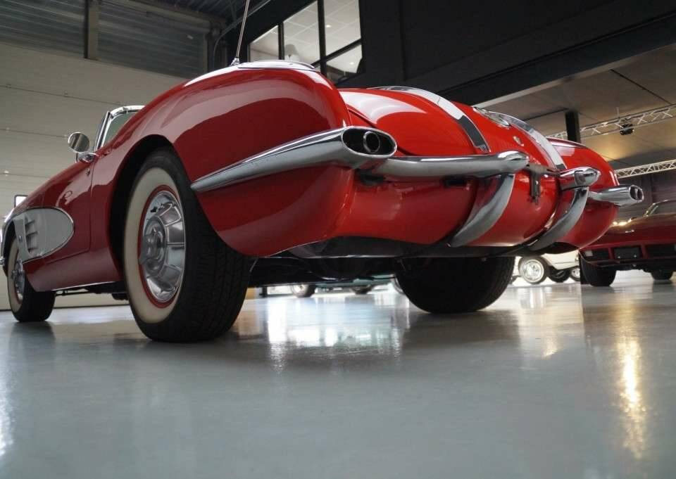 Image 40/50 of Chevrolet Corvette (1958)
