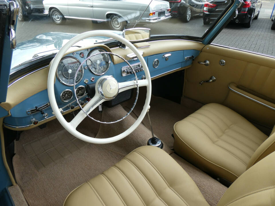 Bild 9/25 von Mercedes-Benz 190 SL (1963)