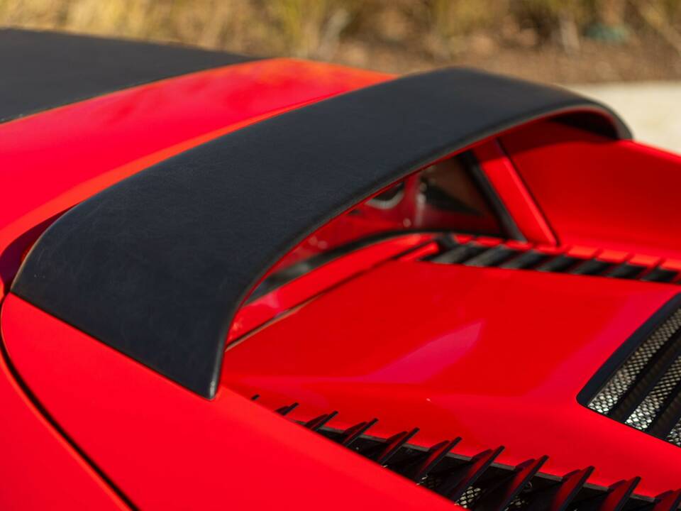 Image 31/50 of Ferrari 208 GTS Turbo (1986)