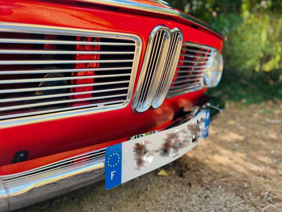 Image 67/142 of BMW 1600 Convertible (1970)