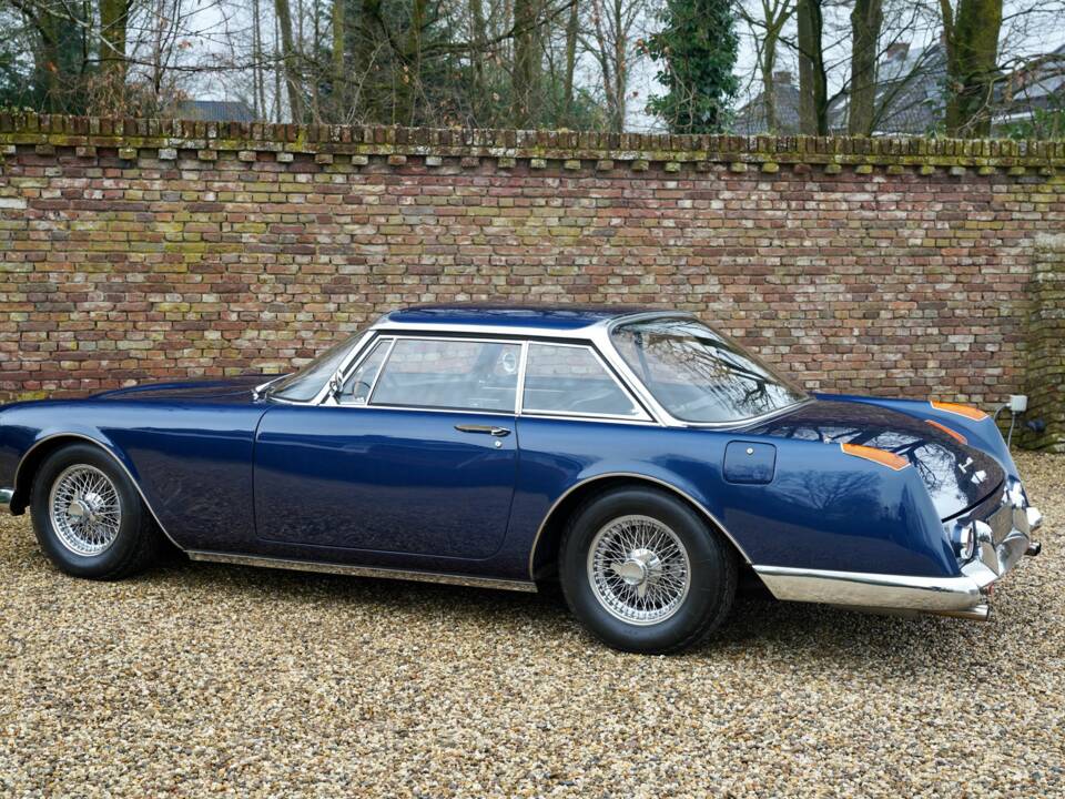 Image 20/50 of Facel Vega Facel II (1962)