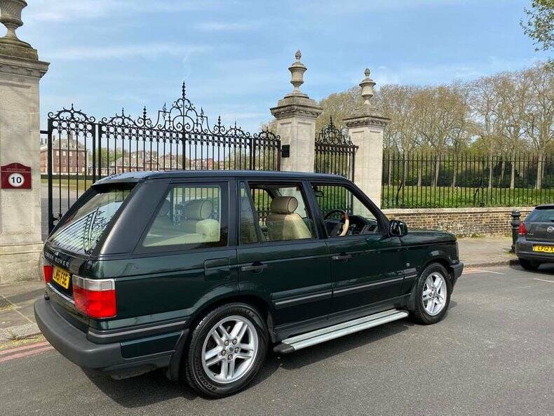Image 29/50 de Land Rover Range Rover 4.6 Vogue (2001)