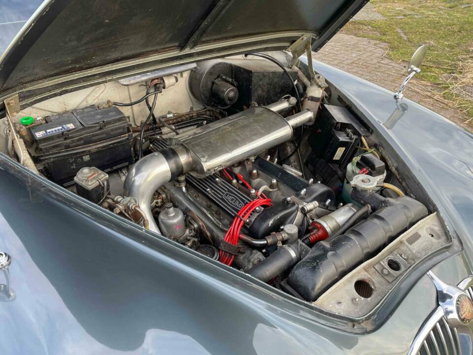 Immagine 30/30 di Jaguar 240 (1968)