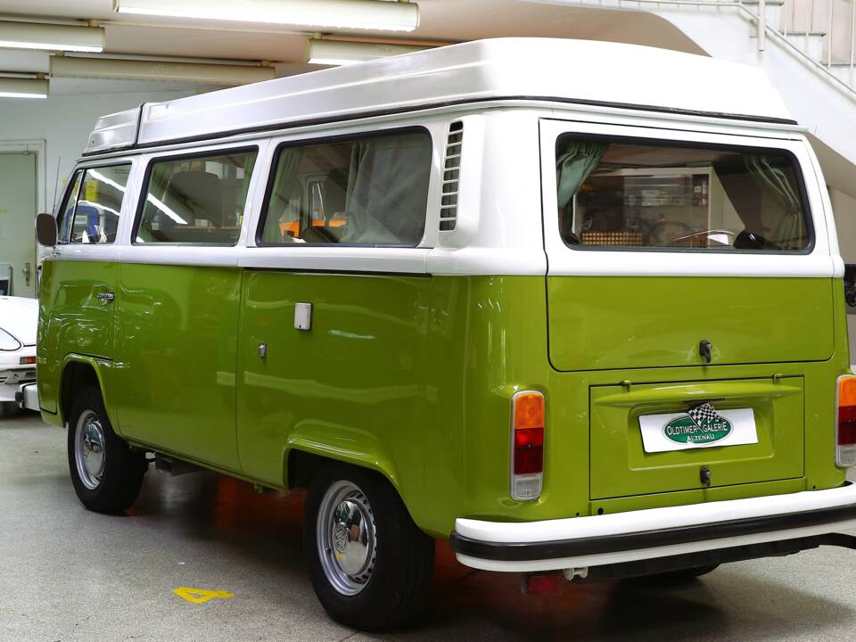 Image 10/25 de Volkswagen T2b Camper (1979)