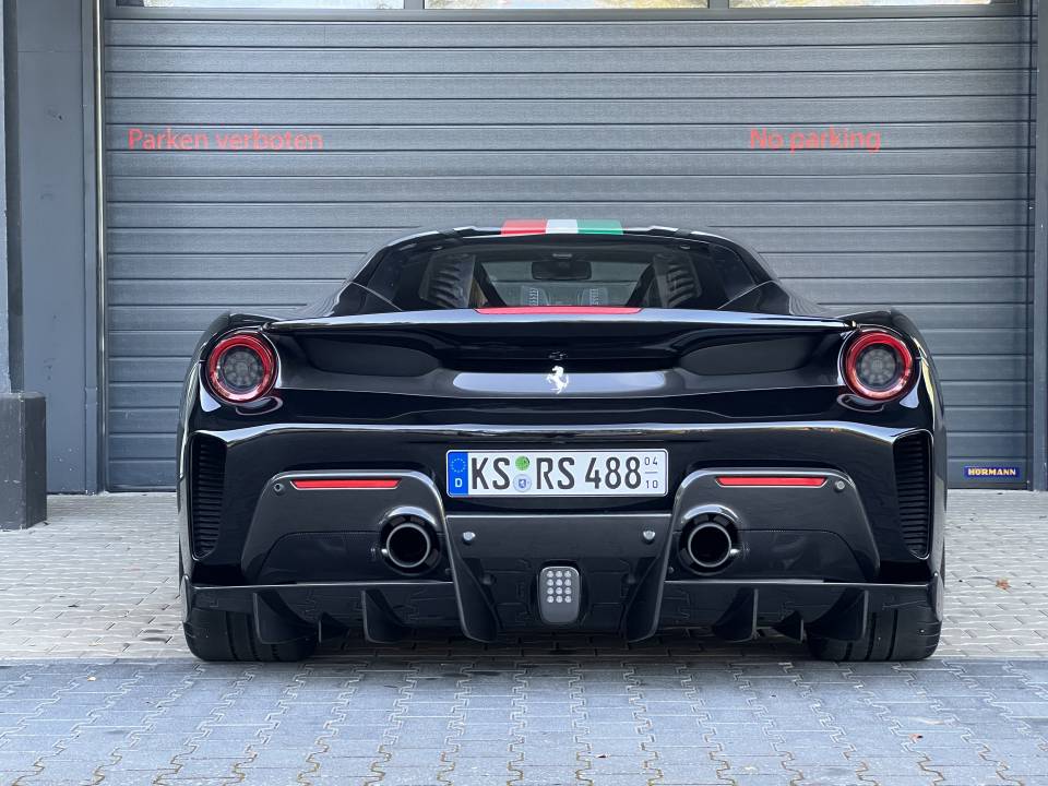 Bild 4/32 von Ferrari 488 Pista (2020)
