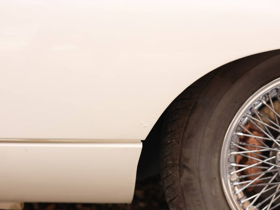 Image 49/50 de Jaguar Type E (2+2) (1970)