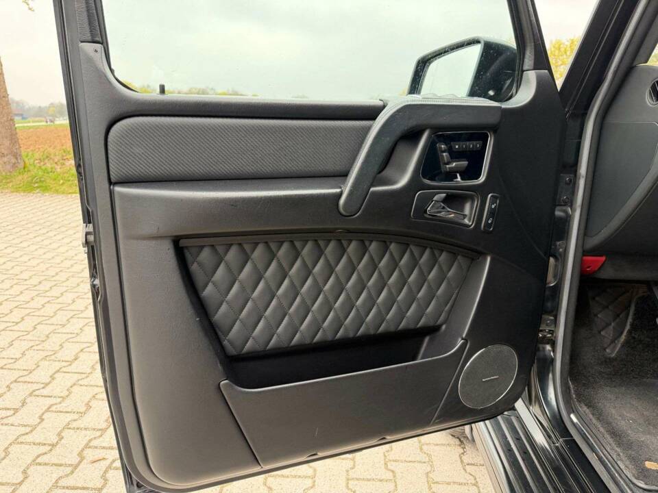 Afbeelding 11/36 van Mercedes-Benz G 63 AMG (LWB) (2017)
