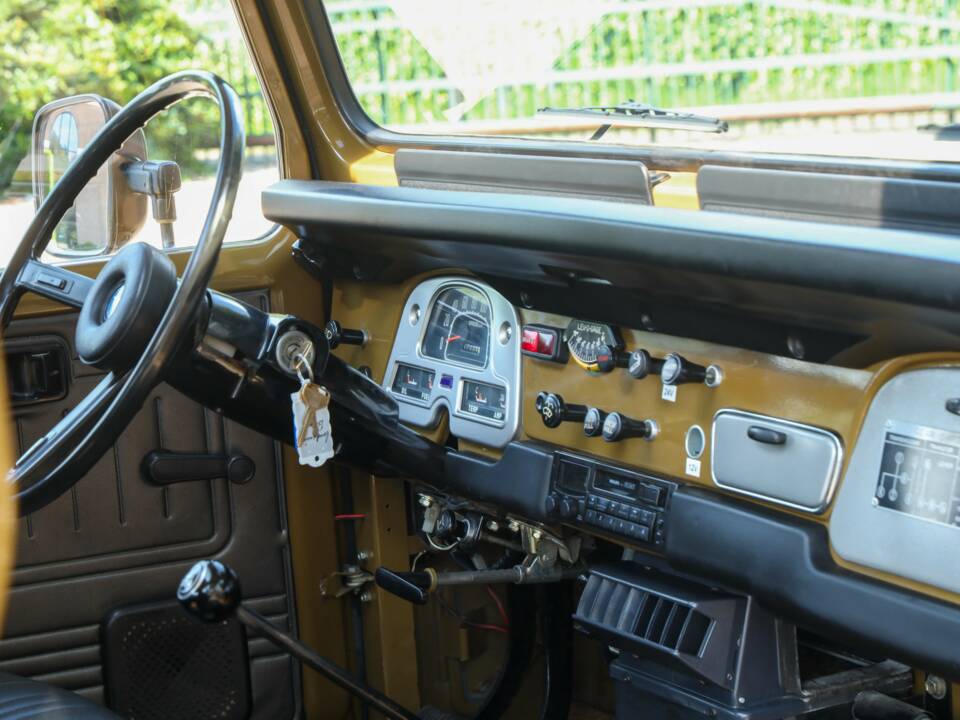 Image 49/50 de Toyota Land Cruiser BJ 40 (1979)