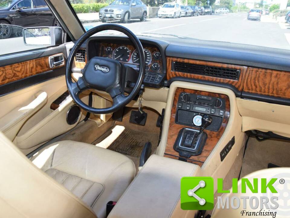 Immagine 6/10 di Jaguar XJ 6 4.0 (1989)