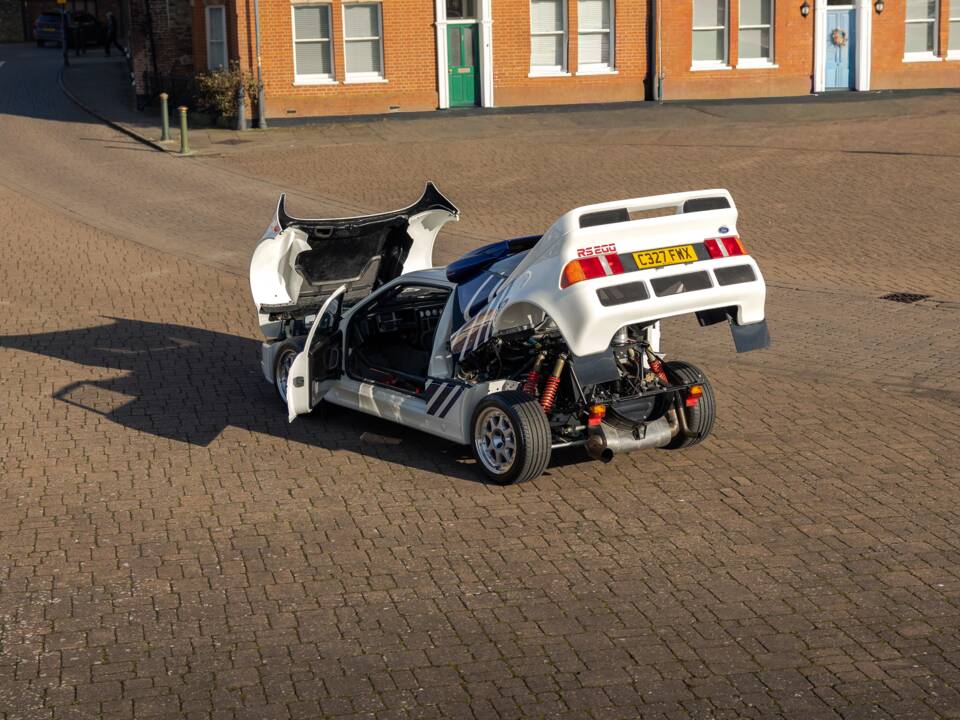 Image 23/50 of Ford RS200 (1986)