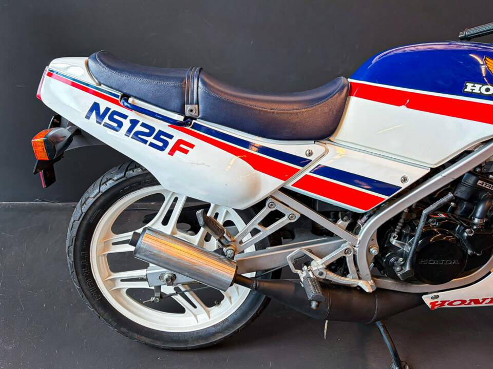 Immagine 6/26 di Honda NS 125F (1987)