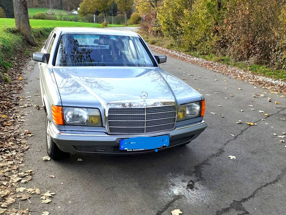 Bild 2/15 von Mercedes-Benz 280 SE (1983)