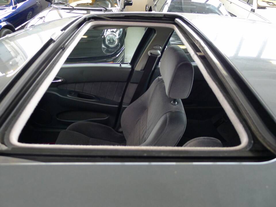 Imagen 17/35 de Alfa Romeo 156 2.5 V6 (1999)