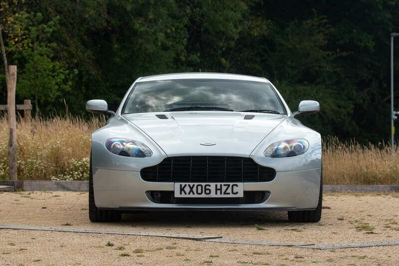 Bild 15/50 von Aston Martin V8 Vantage (2006)