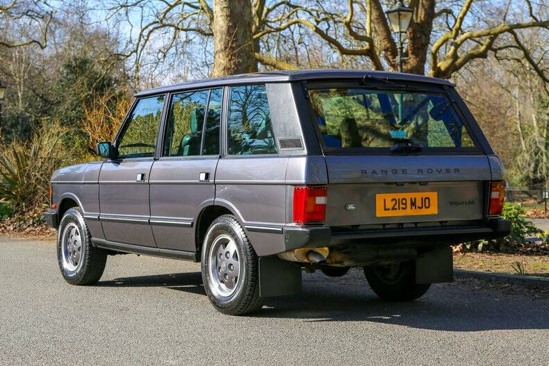 Image 8/50 of Land Rover Range Rover Vogue LSE (1994)