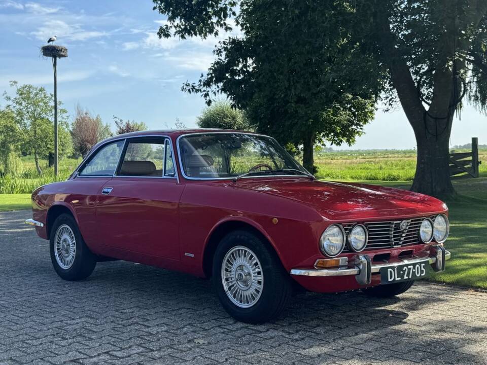 Afbeelding 1/8 van Alfa Romeo 2000 GTV (1971)