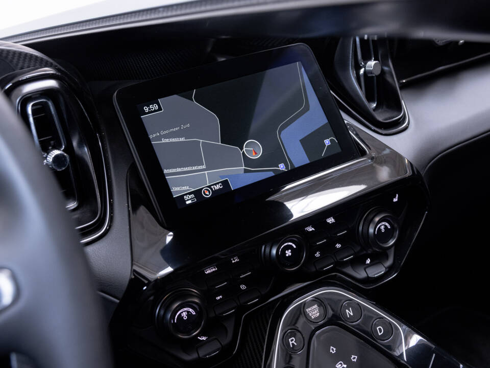 Bild 16/47 von Aston Martin V12 Speedster (2021)