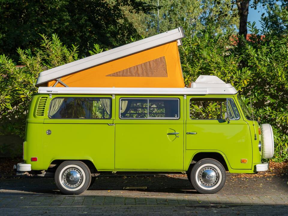Image 16/50 de Volkswagen T2b Westfalia (1978)