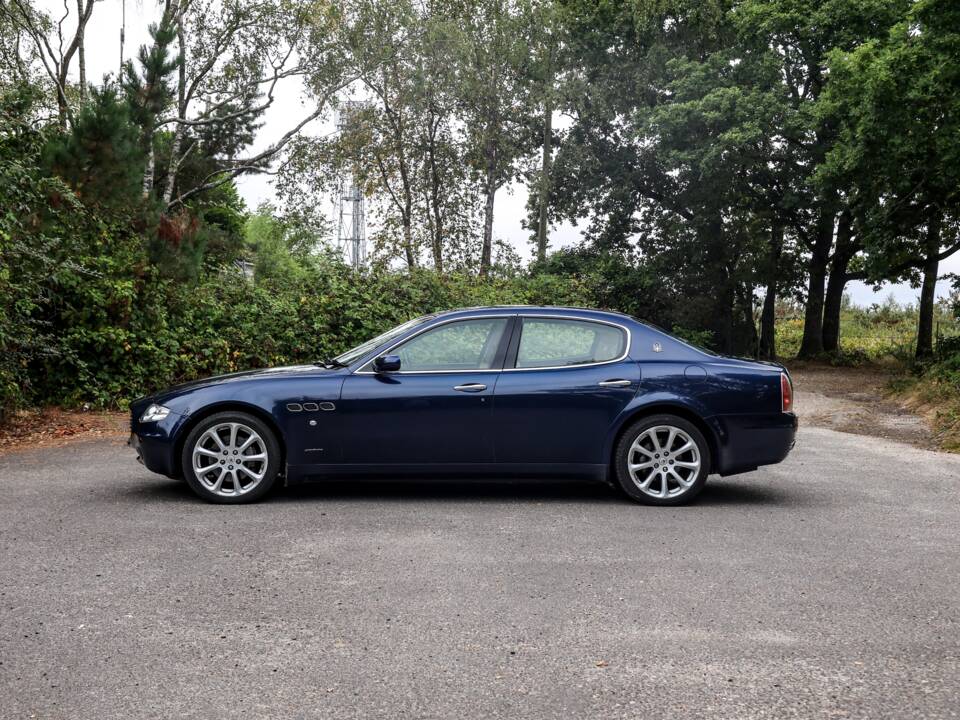 Bild 23/43 von Maserati Quattroporte 4.2 (2004)
