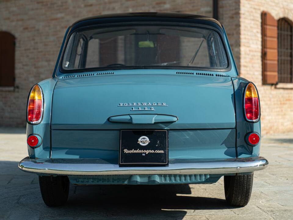 Immagine 8/50 di Volkswagen 1500 (1963)