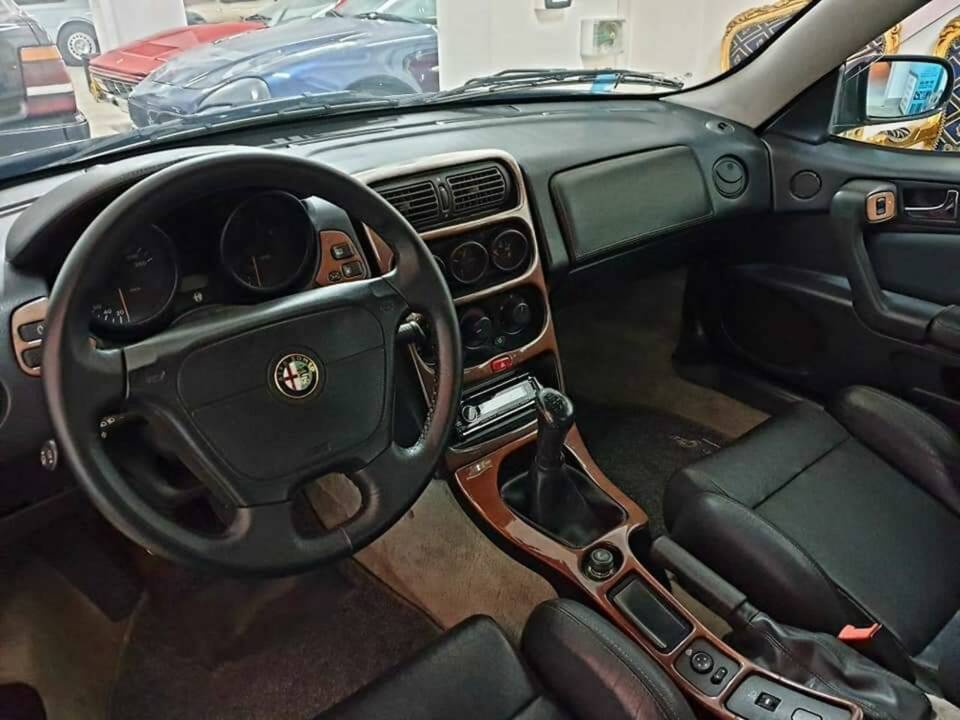 Image 10/12 of Alfa Romeo GTV 2.0 Twin Spark (1995)