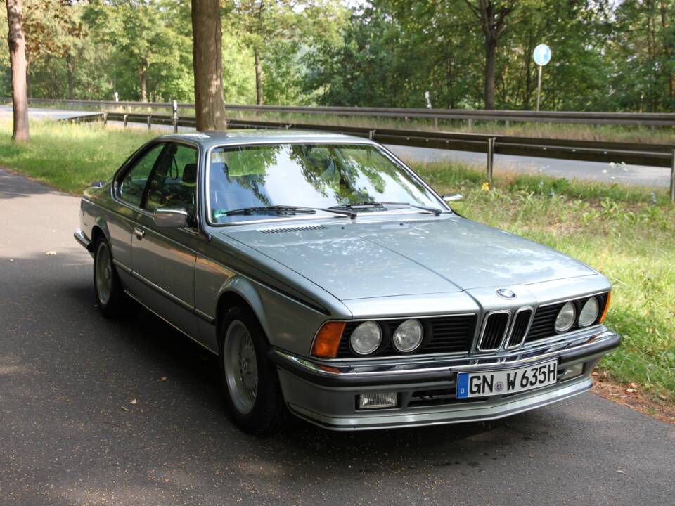 Image 2/36 of BMW 635 CSi (1984)