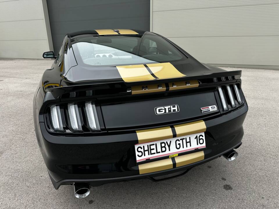Image 13/44 of Ford Shelby GT/H (2017)