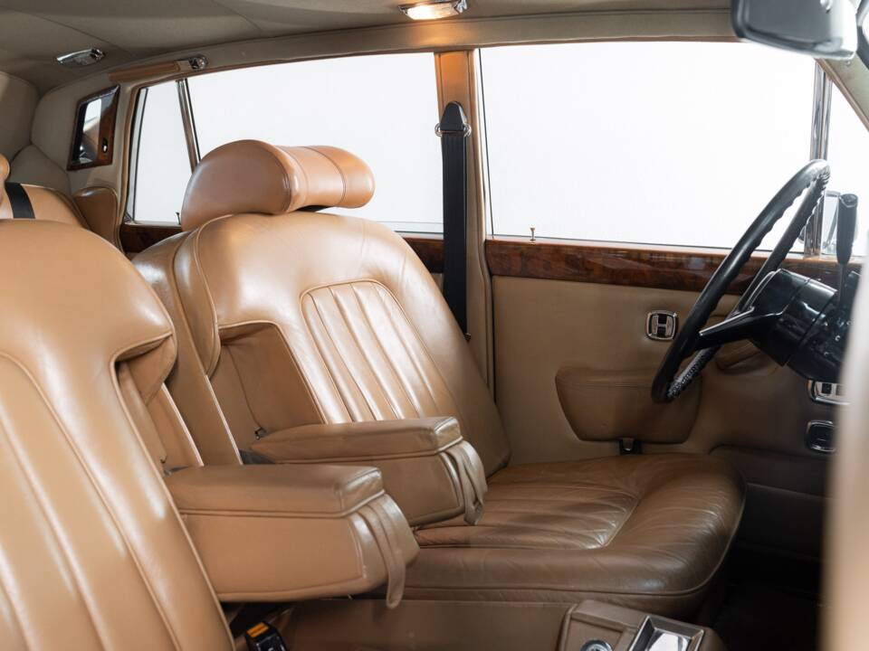 Immagine 18/32 di Rolls-Royce Silver Wraith II (1979)