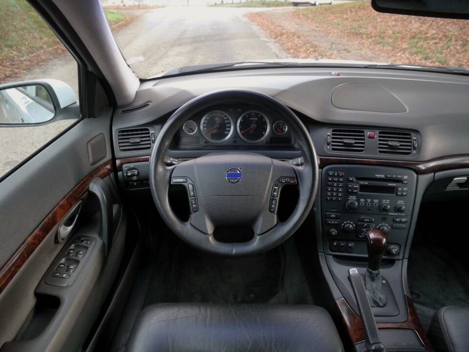 Image 20/32 of Volvo S80 2.9 Nilsson (2004)