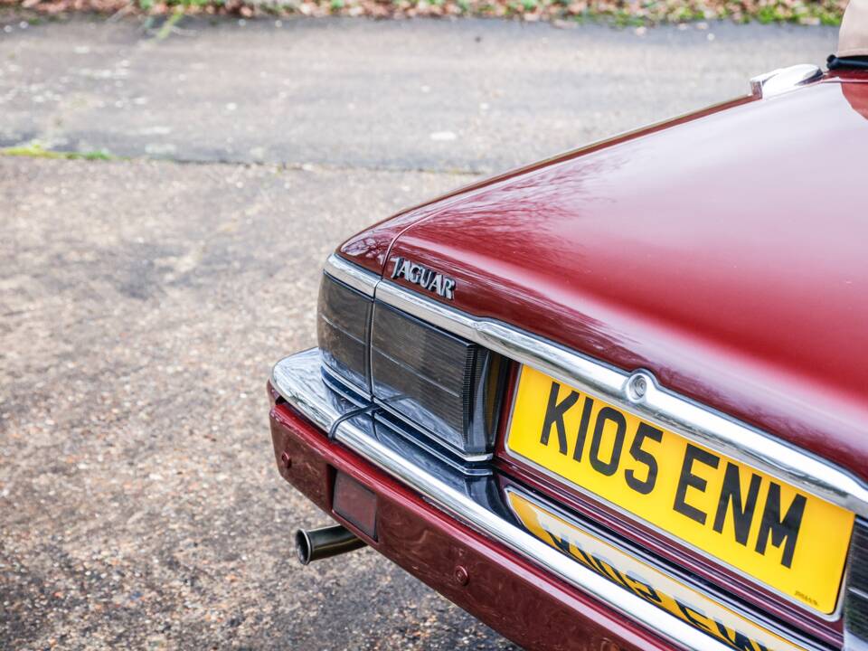 Image 30/50 of Jaguar XJS 5.3 V12 (1993)