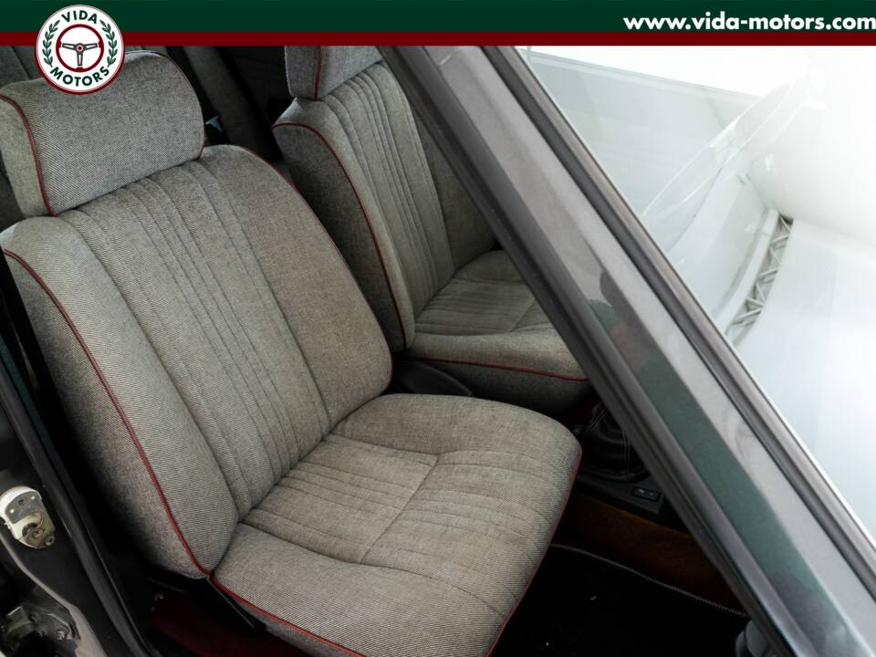 Bild 8/15 von Alfa Romeo 33 - 1.7 (1987)